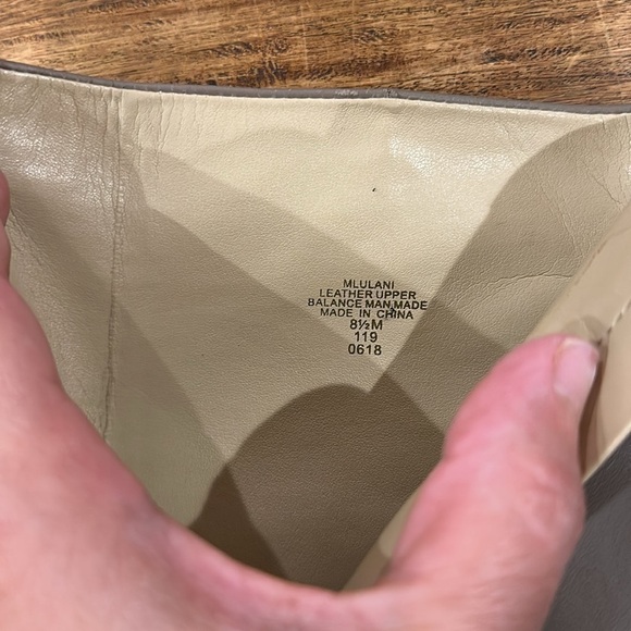 Marc Fisher Mlulani Pointed Toe Heeled Boot in Taupe Sz8.5 NWOB - Picture 11 of 13